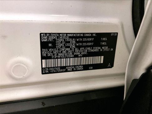Used 2020 Toyota RAV4 XLE w/ Convenience Package AWD/4WD image 32