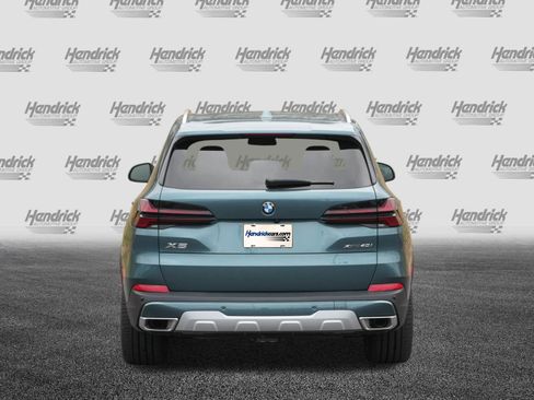 Used 2024 BMW X5 xDrive40i image 8