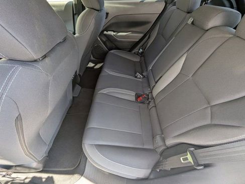 Used 2025 Subaru Crosstrek 2.0i Premium AWD/4WD image 17