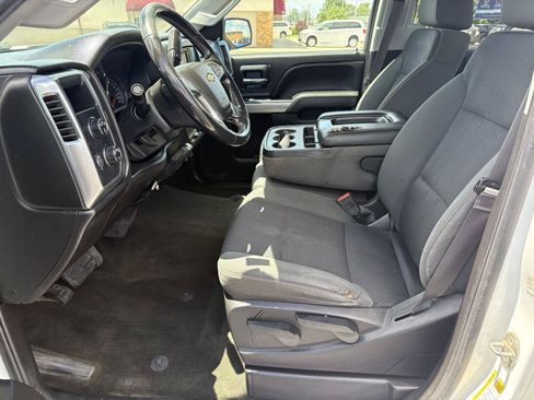 Used 2015 Chevrolet Silverado 2500 LT AWD/4WD image 4