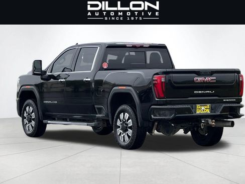 Used 2024 GMC Sierra 3500 Denali w/ Denali Reserve Package AWD/4WD image 6