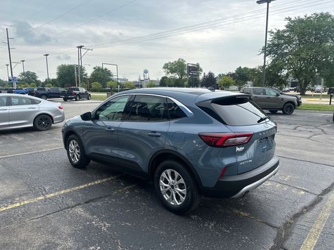 Used 2023 Ford Escape Active AWD/4WD image 3