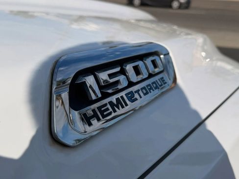 Used 2023 RAM 1500 Big Horn AWD/4WD image 9