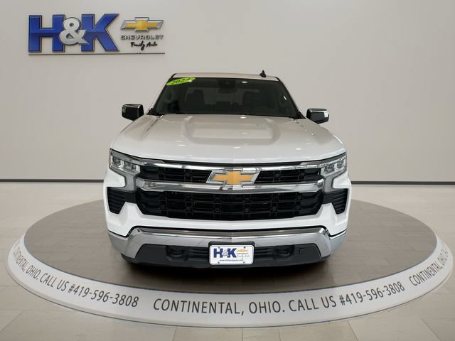 Used 2024 Chevrolet Silverado 1500 LT AWD/4WD image 2