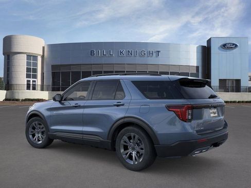 New 2026 Ford Explorer Active w/ Active Comfort Package image 5