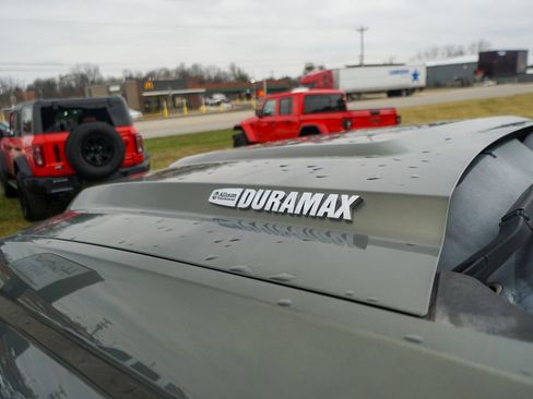 Used 2018 GMC Sierra 3500 Denali w/ Duramax Plus Package image 8