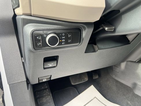 Used 2023 Ford Bronco Wildtrak image 21