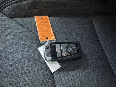 New 2025 Ford Maverick XLT w/ XLT Luxury Package image 10