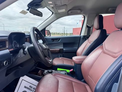 Used 2024 Ford Maverick Lariat image 7