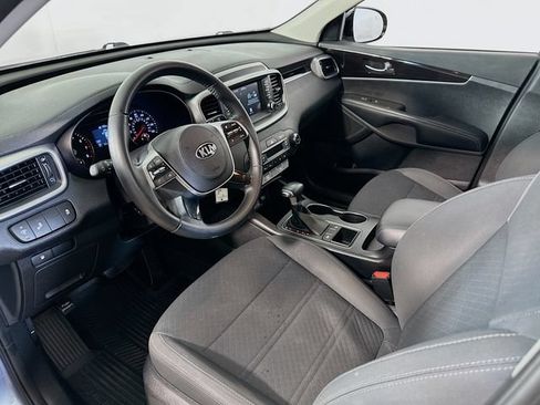 Used 2020 Kia Sorento LX w/ LX I4 Convenience Package FWD image 10