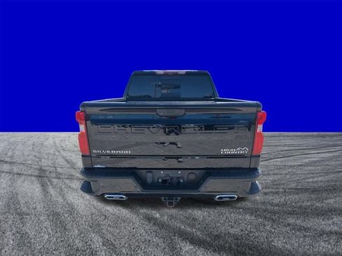 Used 2020 Chevrolet Silverado 1500 High Country w/ Technology Package AWD/4WD image 5