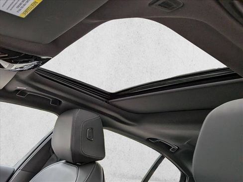 Certified 2025 BMW i5 M60 AWD/4WD image 16