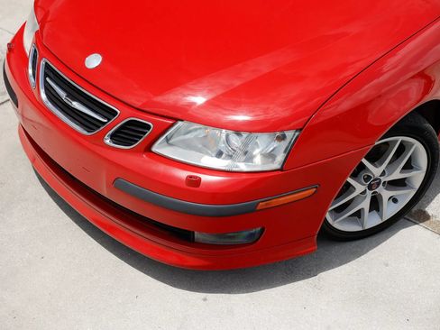 Used 2004 Saab 9-3 Aero FWD image 15