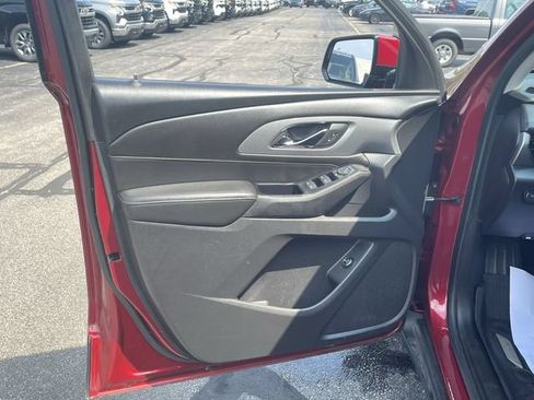 Certified 2018 Chevrolet Traverse LT w/ LPO, Floor Liner Package AWD/4WD image 22