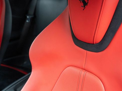 Certified 2022 Ferrari Roma image 32