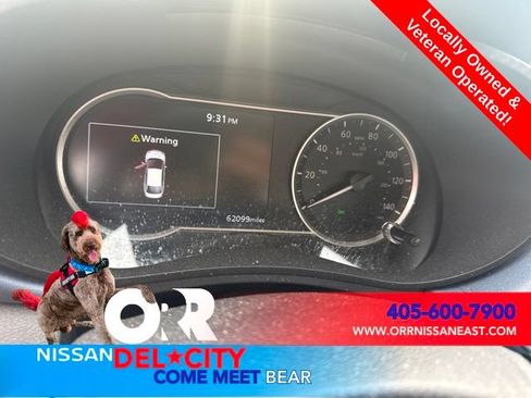 Used 2025 Nissan Versa SV FWD image 4