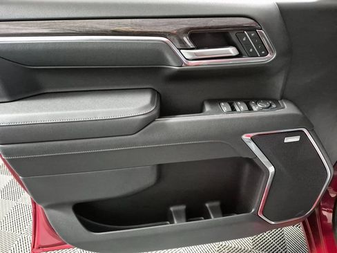 New 2026 Chevrolet Silverado 1500 LTZ w/ LTZ Premium Package image 13