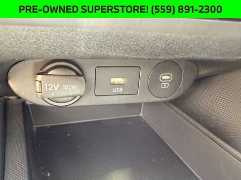 Used 2025 Hyundai Elantra SE FWD image 20