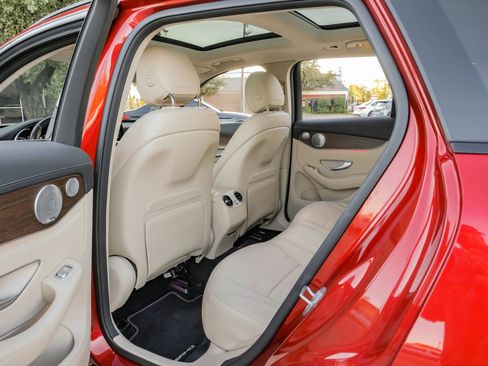 Used 2020 Mercedes-Benz GLC 43 AMG 4MATIC w/ AMG Night Package image 40