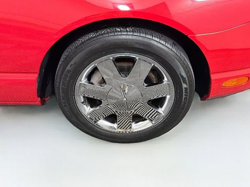 Used 2003 Ford Thunderbird RWD image 28