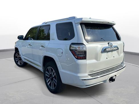 Used 2024 Toyota 4Runner Limited AWD/4WD image 8