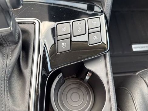 Used 2024 Kia Sportage SX image 11