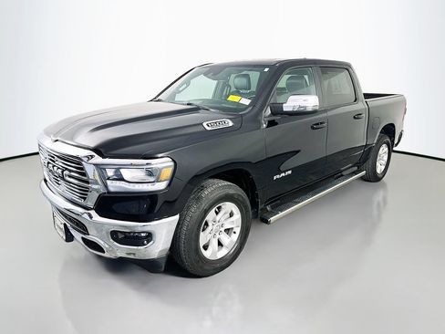 Used 2023 RAM 1500 Laramie AWD/4WD image 3