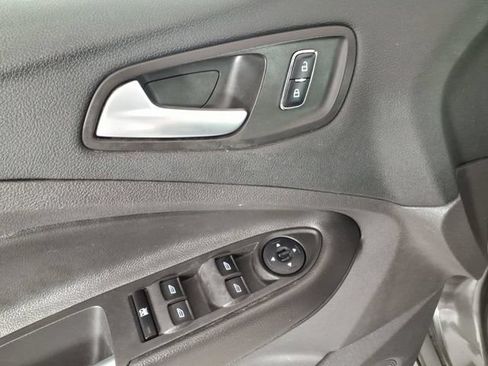 Used 2016 Ford Escape SE AWD/4WD image 15