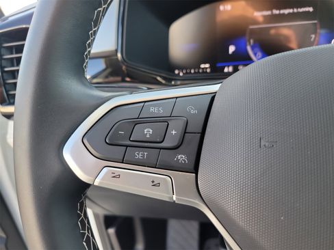 Certified 2025 Volkswagen Taos S image 29