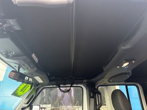 Used 2018 Jeep Wrangler Unlimited Sport AWD/4WD image 23