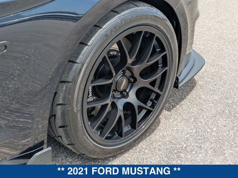 Used 2021 Ford Mustang GT w/ GT Performance Package RWD image 12