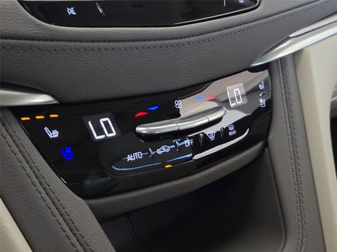 New 2026 Cadillac XT5 Premium Luxury w/ Driver Assist Package FWD image 19