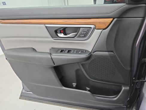 Used 2017 Honda CR-V Touring image 27