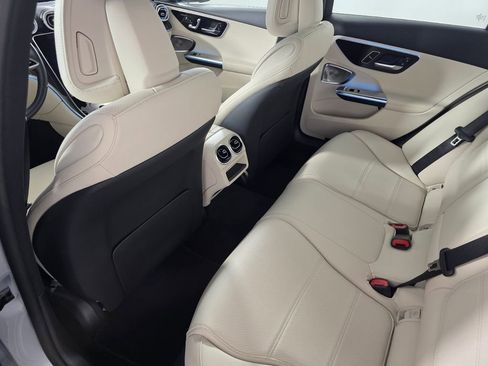 Certified 2025 Mercedes-Benz C 300 Sedan image 15