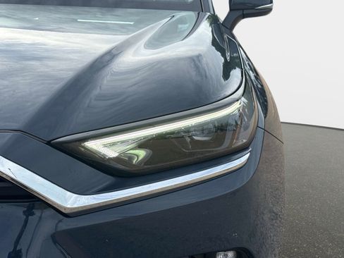 Used 2024 Toyota Grand Highlander Platinum AWD/4WD image 9