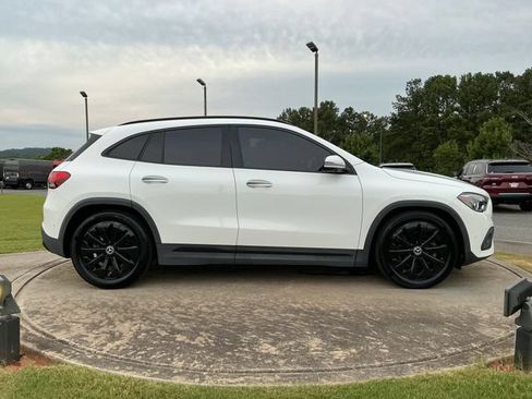 Used 2023 Mercedes-Benz GLA 250 w/ Premium Package image 7