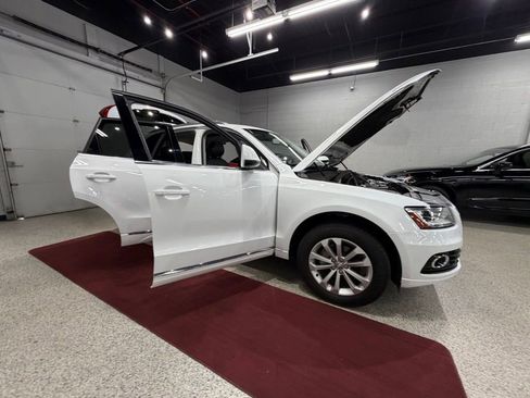 Used 2014 Audi Q5 2.0T Premium w/ Lighting Package AWD/4WD image 41