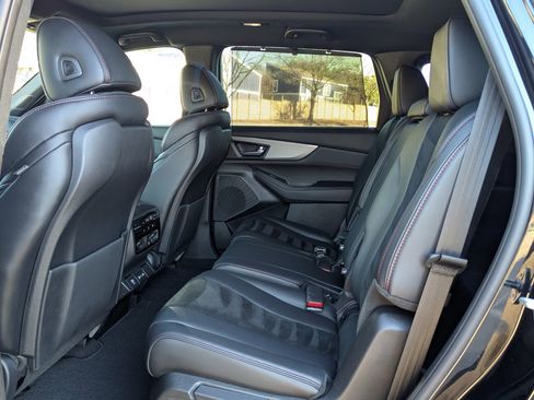 Used 2023 Acura MDX A-Spec image 15