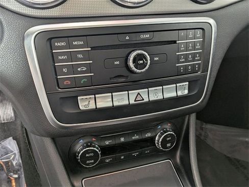 Used 2019 Mercedes-Benz CLA 250 4MATIC image 20