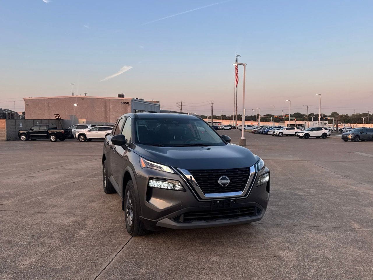 Certified 2023 Nissan Rogue S AWD/4WD image 4