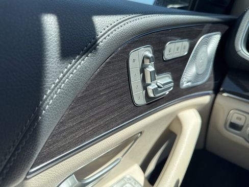 Used 2020 Mercedes-Benz GLE 350 4MATIC image 20