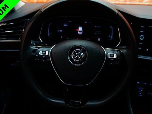 Used 2020 Volkswagen Jetta SEL Premium image 12