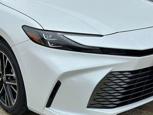 New 2026 Toyota Camry XLE image 9