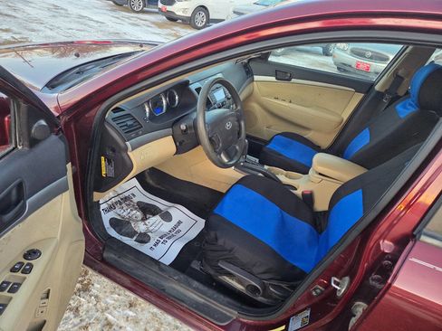 Used 2010 Hyundai Sonata GLS image 9