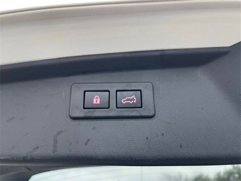 Used 2023 Subaru Outback Touring XT w/ Tech Package 2 image 24