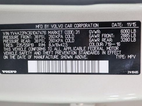 Used 2016 Volvo XC90 T6 Momentum w/ Momentum Plus Package image 29