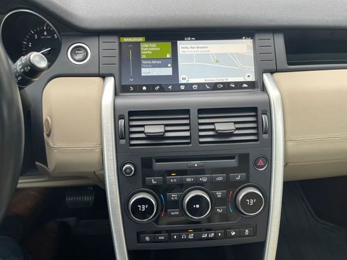 Used 2018 Land Rover Discovery Sport HSE AWD/4WD image 18