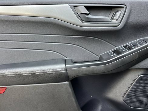 Used 2024 Ford Escape Active AWD/4WD image 11