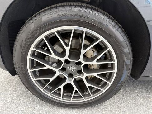 Used 2017 Porsche Macan S AWD/4WD image 16