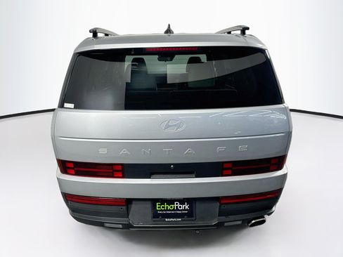 Used 2025 Hyundai Santa Fe SEL FWD image 7